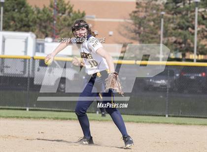 Thumbnail 2 in Kettle Morain @ Muskego photogallery.
