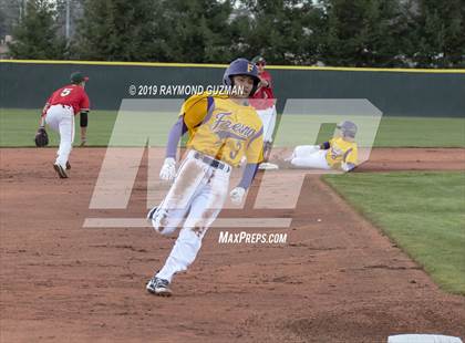 Thumbnail 1 in Lindsay @ Fresno photogallery.