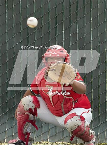 Thumbnail 1 in Lindsay @ Fresno photogallery.