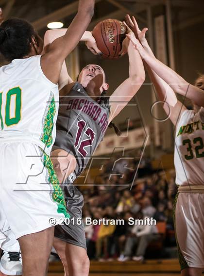 Thumbnail 2 in Williamsville North vs Orchard Park (Section 6 Class AA Final) photogallery.