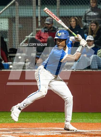 Thumbnail 2 in Vandebilt @ Terrebonne photogallery.
