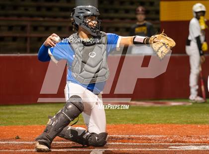 Thumbnail 1 in Vandebilt @ Terrebonne photogallery.