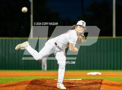 Thumbnail 3 in Vandebilt @ Terrebonne photogallery.