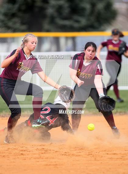 Thumbnail 2 in Nampa Christian @ Payette  photogallery.