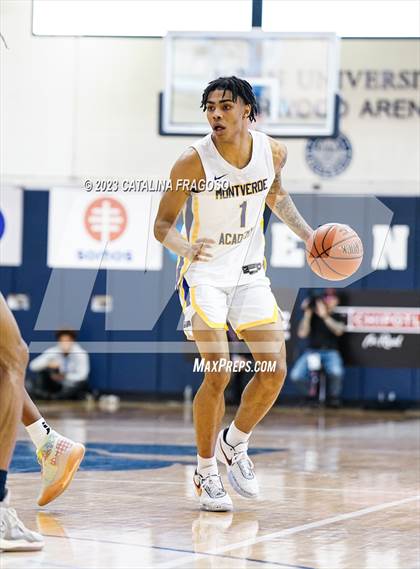 Thumbnail 3 in La Lumiere vs. Montverde Academy (Metro Classic) photogallery.