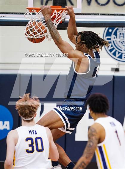 Thumbnail 3 in La Lumiere vs. Montverde Academy (Metro Classic) photogallery.