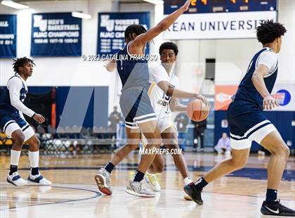 Thumbnail 1 in La Lumiere vs. Montverde Academy (Metro Classic) photogallery.