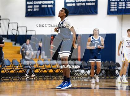 Thumbnail 3 in La Lumiere vs. Montverde Academy (Metro Classic) photogallery.