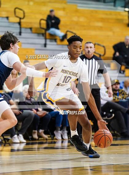 Thumbnail 3 in La Lumiere vs. Montverde Academy (Metro Classic) photogallery.