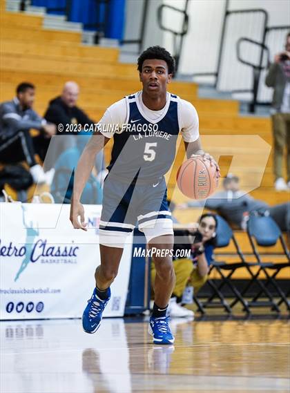Thumbnail 1 in La Lumiere vs. Montverde Academy (Metro Classic) photogallery.