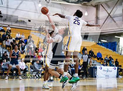 Thumbnail 1 in La Lumiere vs. Montverde Academy (Metro Classic) photogallery.