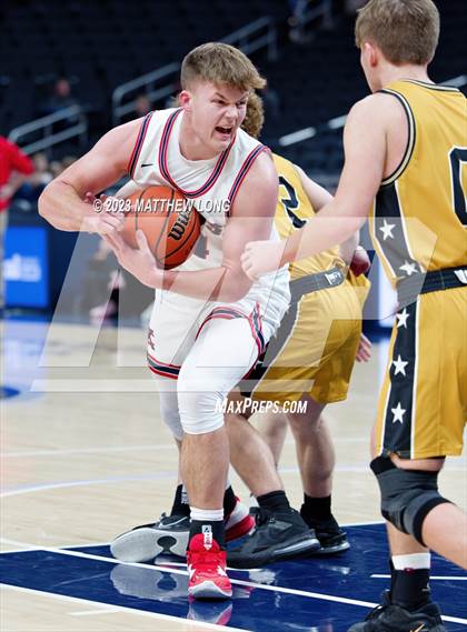Thumbnail 2 in Peru vs Lewis Cass photogallery.
