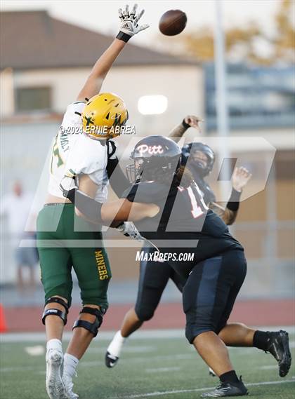 Thumbnail 2 in Bishop Manogue @ Pittsburg photogallery.