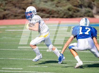 Thumbnail 2 in JV: Rancho Bernardo vs Grossmont photogallery.