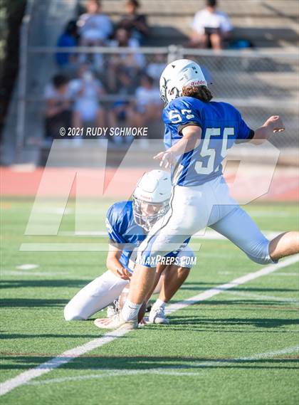 Thumbnail 2 in JV: Rancho Bernardo vs Grossmont photogallery.
