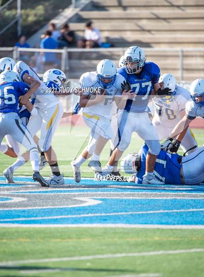 Thumbnail 2 in JV: Rancho Bernardo vs Grossmont photogallery.