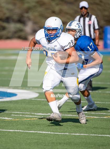 Thumbnail 1 in JV: Rancho Bernardo vs Grossmont photogallery.