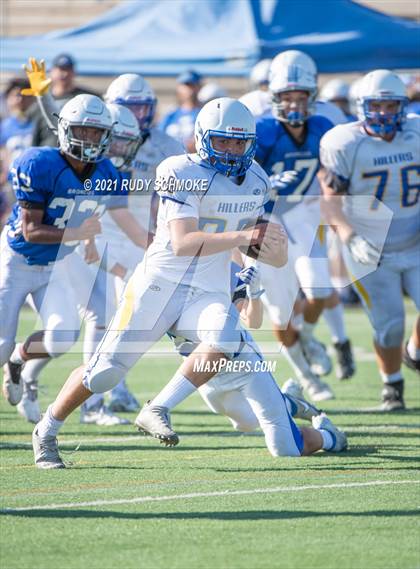 Thumbnail 2 in JV: Rancho Bernardo vs Grossmont photogallery.