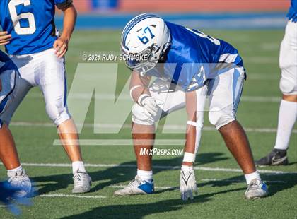 Thumbnail 3 in JV: Rancho Bernardo vs Grossmont photogallery.