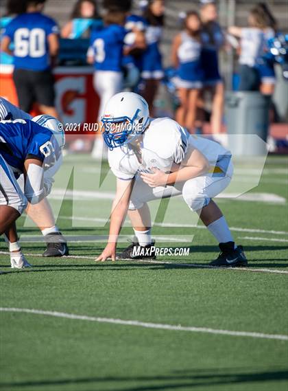 Thumbnail 2 in JV: Rancho Bernardo vs Grossmont photogallery.