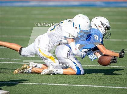 Thumbnail 1 in JV: Rancho Bernardo vs Grossmont photogallery.