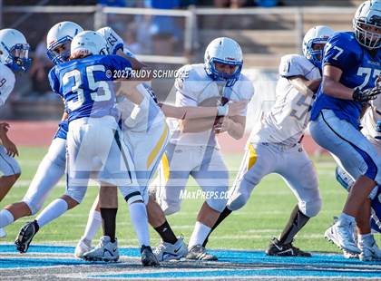 Thumbnail 3 in JV: Rancho Bernardo vs Grossmont photogallery.