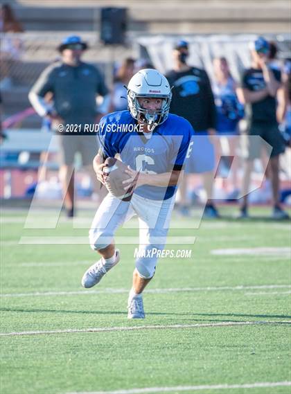 Thumbnail 2 in JV: Rancho Bernardo vs Grossmont photogallery.