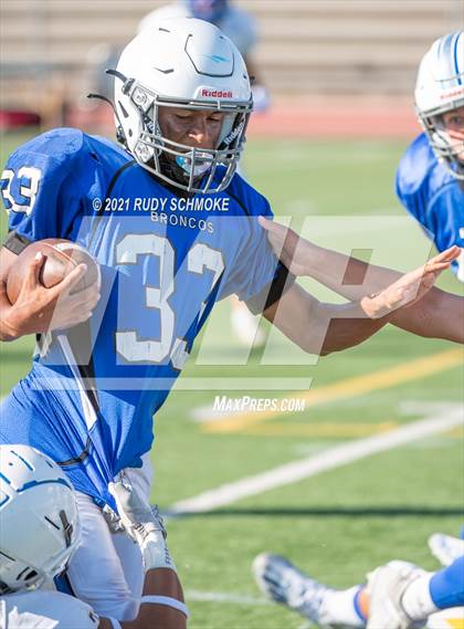 Thumbnail 3 in JV: Rancho Bernardo vs Grossmont photogallery.