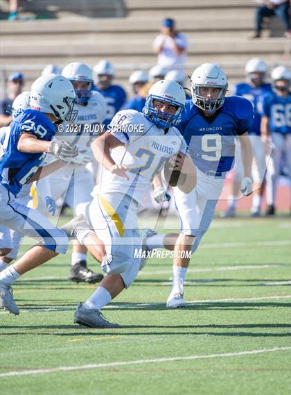 Thumbnail 2 in JV: Rancho Bernardo vs Grossmont photogallery.