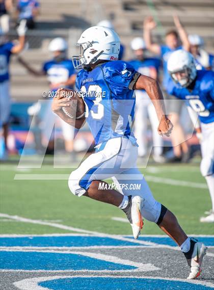 Thumbnail 1 in JV: Rancho Bernardo vs Grossmont photogallery.