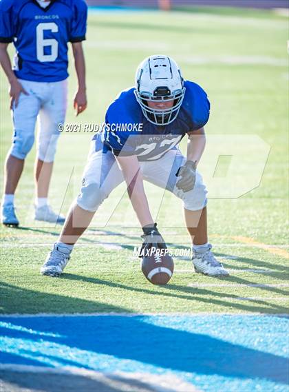 Thumbnail 1 in JV: Rancho Bernardo vs Grossmont photogallery.
