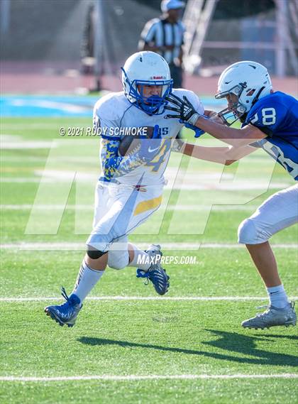 Thumbnail 3 in JV: Rancho Bernardo vs Grossmont photogallery.
