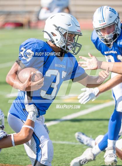 Thumbnail 1 in JV: Rancho Bernardo vs Grossmont photogallery.
