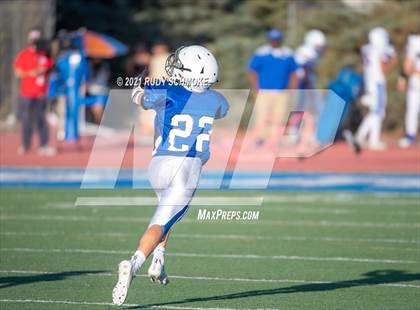 Thumbnail 3 in JV: Rancho Bernardo vs Grossmont photogallery.