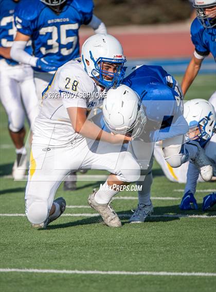 Thumbnail 3 in JV: Rancho Bernardo vs Grossmont photogallery.