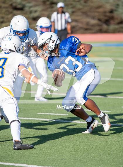 Thumbnail 3 in JV: Rancho Bernardo vs Grossmont photogallery.
