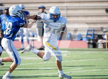 Thumbnail 3 in JV: Rancho Bernardo vs Grossmont photogallery.