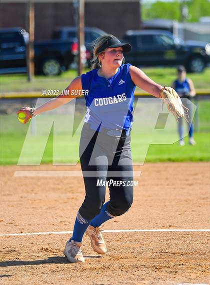 Thumbnail 3 in St. Joseph Catholic vs Covenant Christian photogallery.