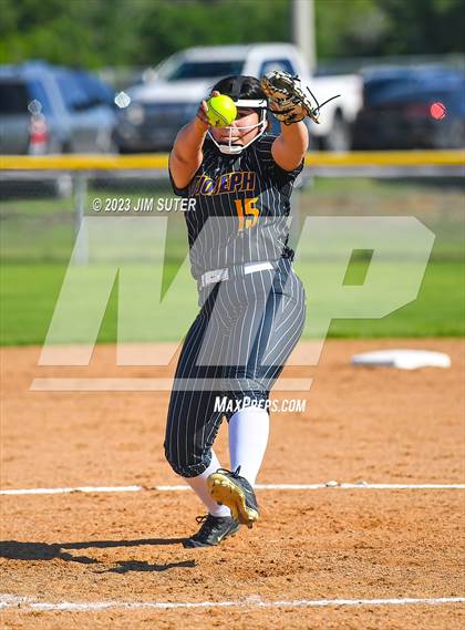 Thumbnail 1 in St. Joseph Catholic vs Covenant Christian photogallery.