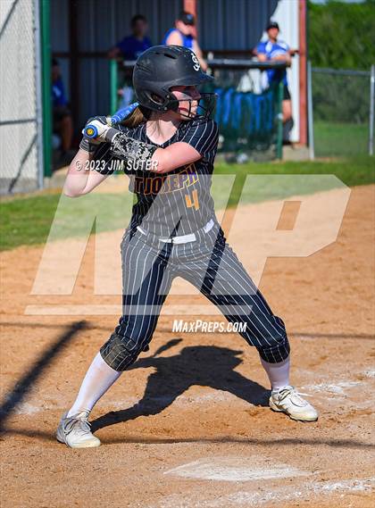 Thumbnail 1 in St. Joseph Catholic vs Covenant Christian photogallery.