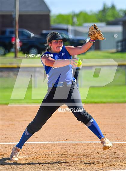 Thumbnail 2 in St. Joseph Catholic vs Covenant Christian photogallery.