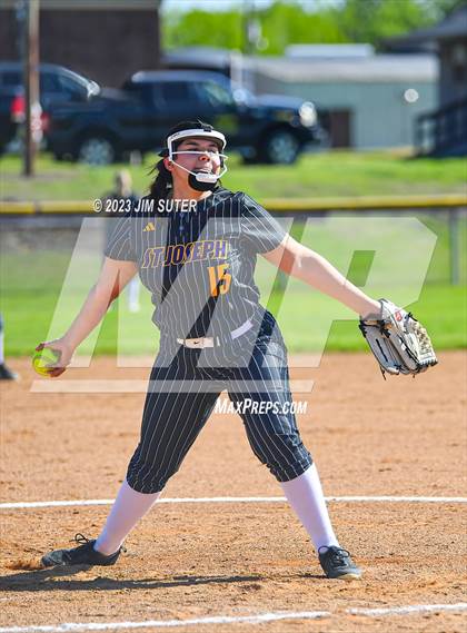 Thumbnail 3 in St. Joseph Catholic vs Covenant Christian photogallery.