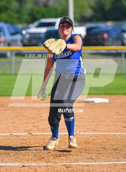 Thumbnail 3 in St. Joseph Catholic vs Covenant Christian photogallery.