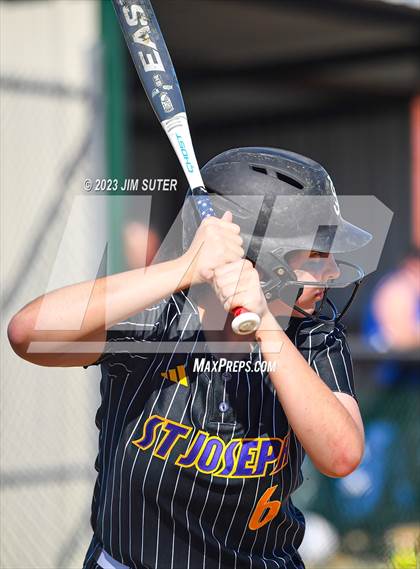 Thumbnail 3 in St. Joseph Catholic vs Covenant Christian photogallery.