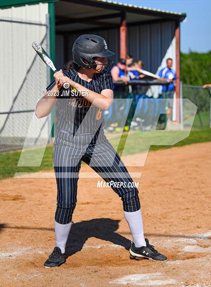 Thumbnail 3 in St. Joseph Catholic vs Covenant Christian photogallery.