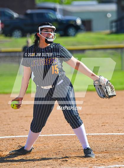 Thumbnail 2 in St. Joseph Catholic vs Covenant Christian photogallery.