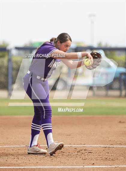 Thumbnail 3 in Fowler vs. Washington Union (CIF CS D4 Final) photogallery.
