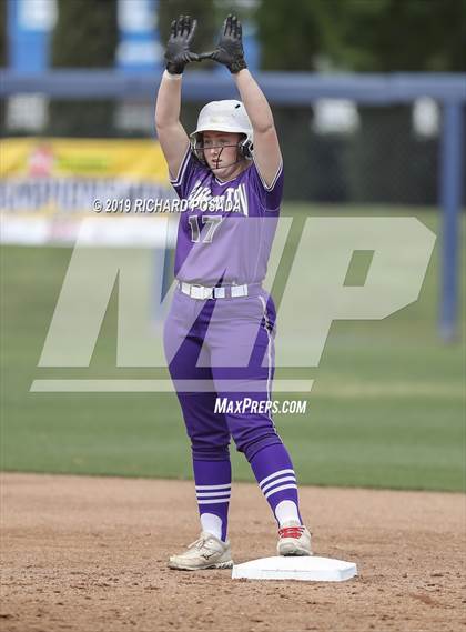 Thumbnail 3 in Fowler vs. Washington Union (CIF CS D4 Final) photogallery.
