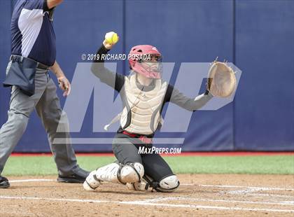 Thumbnail 3 in Fowler vs. Washington Union (CIF CS D4 Final) photogallery.