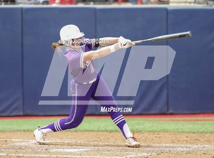 Thumbnail 2 in Fowler vs. Washington Union (CIF CS D4 Final) photogallery.